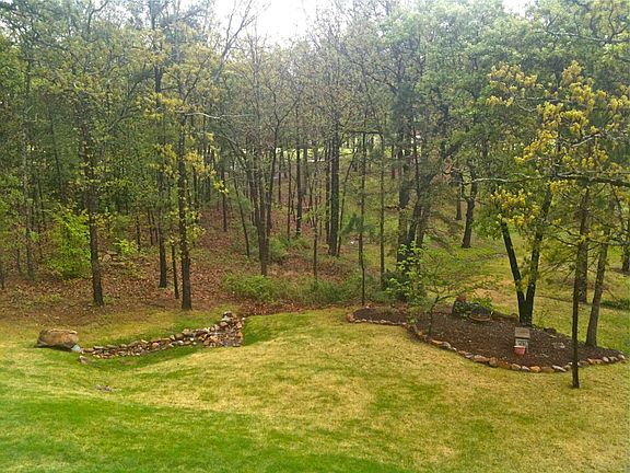 wooded view/golf course