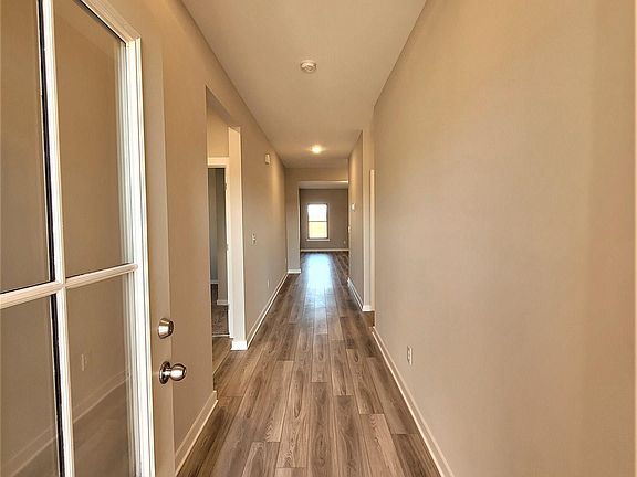 4th image of 151 Lena Ln
