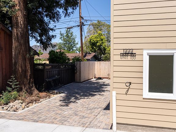 2nd image of 1220 Mill St #44EB8508