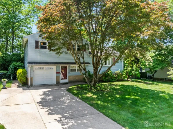 41 Winton Rd, East Brunswick, NJ 08816