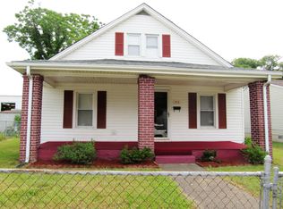 408 S Market St, Salem, VA 24153
