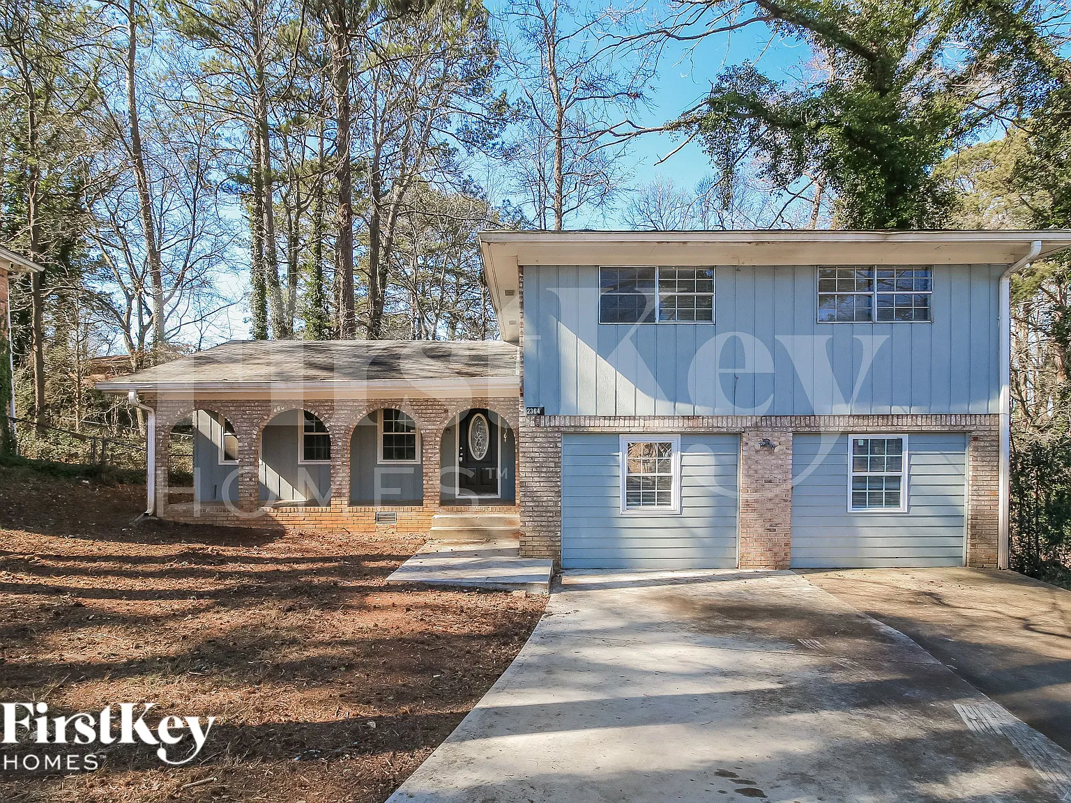 5 bed, 2.5 bath, 2000 sqft, $2,120 — Photo 1