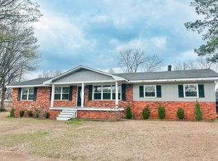 1011 Gusmus Ave, Muscle Shoals, AL 35661