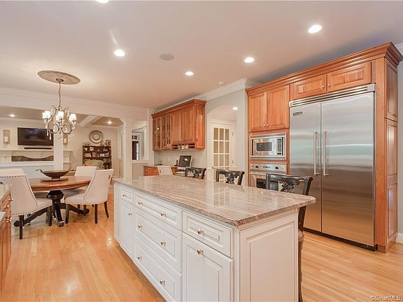 4th image of 104 Wildwood Dr