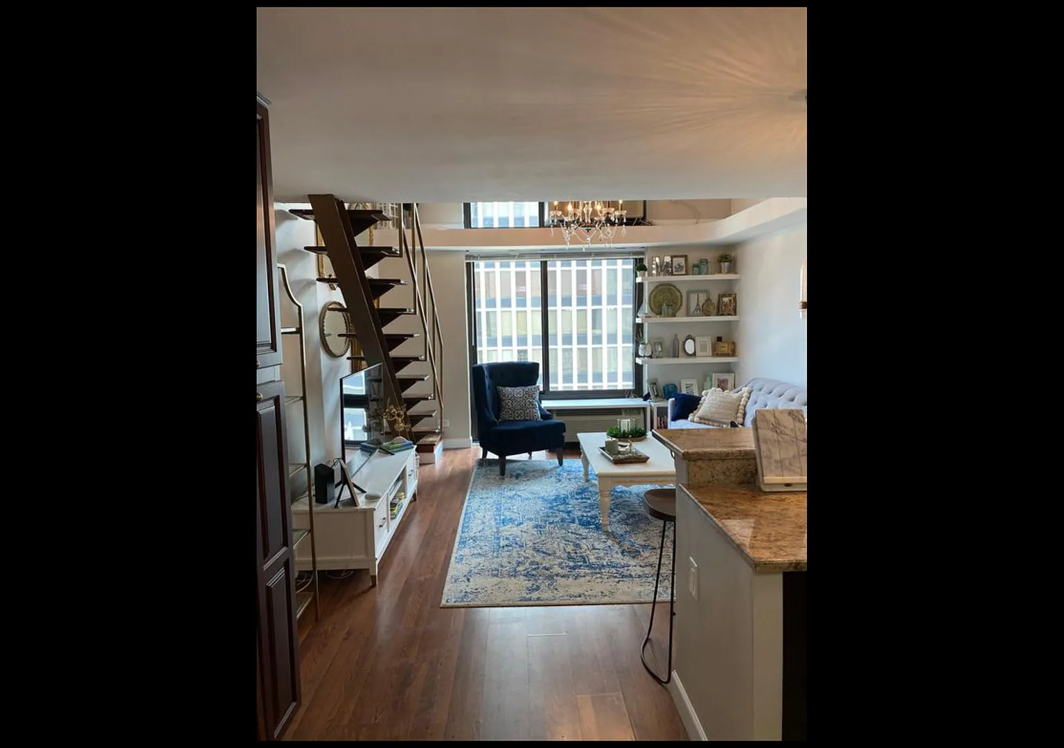 1 bed, $2,400 — Photo 4
