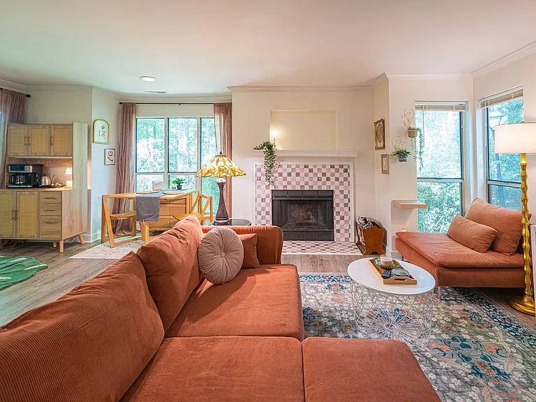 2500 Cranbrook Ln #10 — Photo 7
