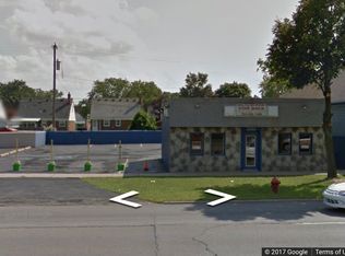 13117 Eureka Rd, Southgate, MI 48195