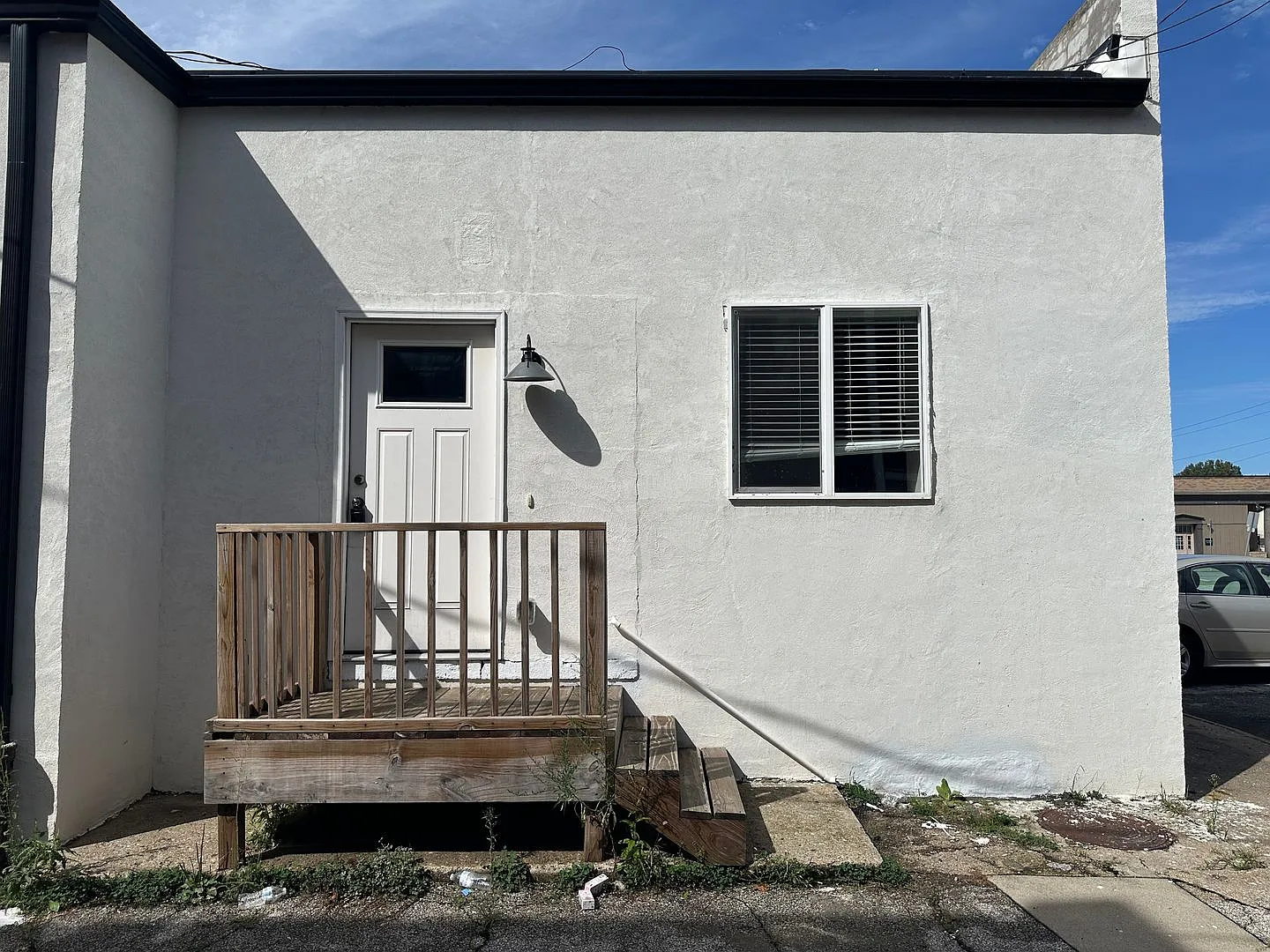 812 Keeler St — Photo 2