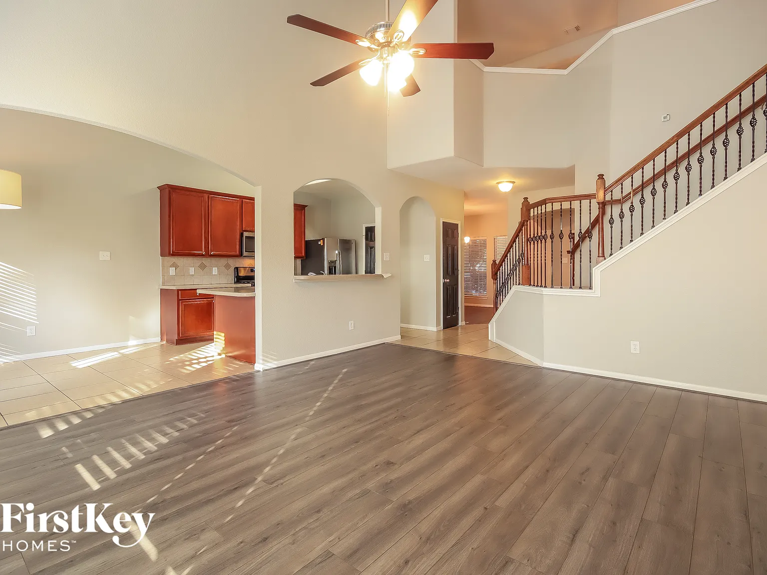 4 bed, 2.5 bath, 2365 sqft, $2,785 — Photo 3