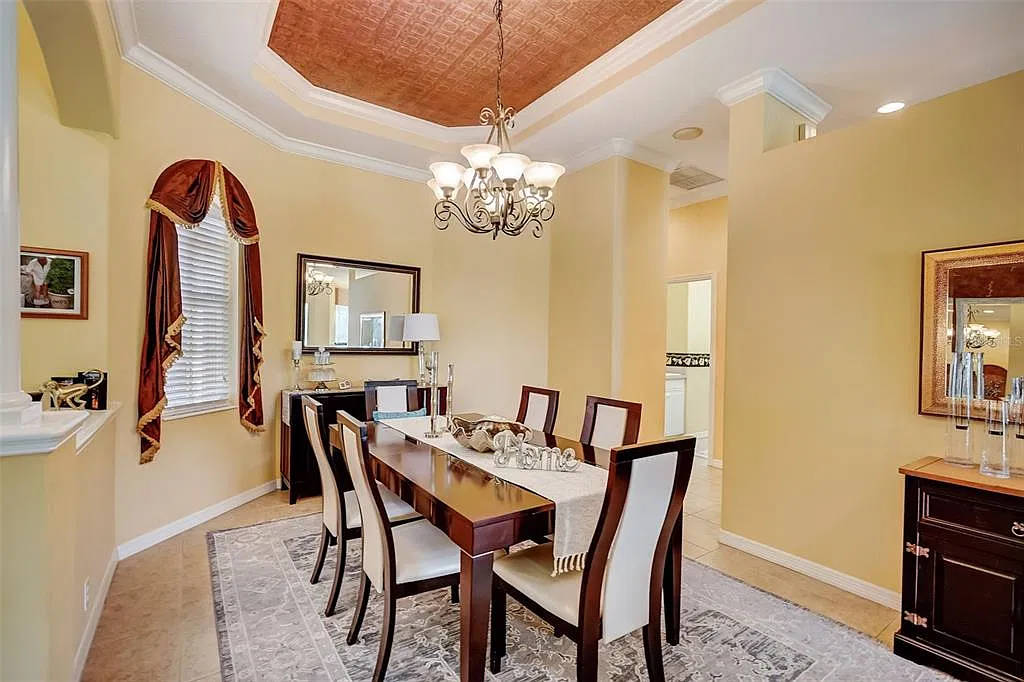 3 bed, 2.0 bath, 2150 sqft, $3,495 — Photo 2