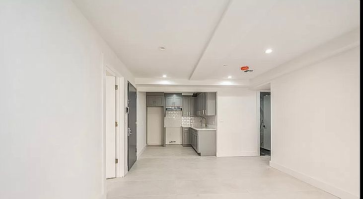 1st image of 2692 Creston Ave Floor 3