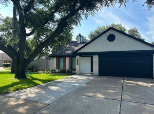 10215 Pony Express Rd, Houston, TX 77064