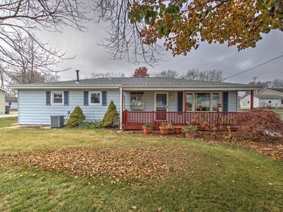 355 S Smith St, Forsyth, IL, 62535