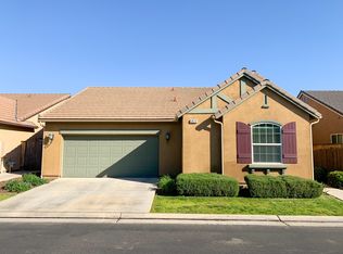 3876 Chessa Ln, Clovis, CA 93619