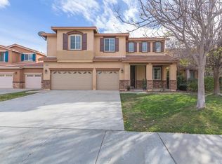 41008 Crimson Pillar Ln, Lake Elsinore, CA 92532
