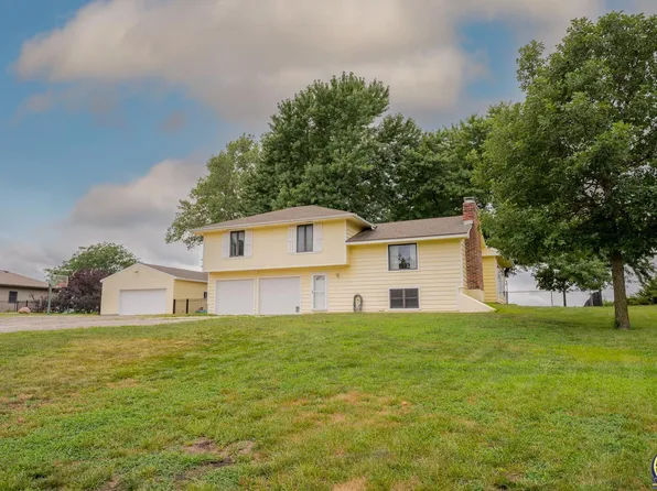 4149 NW Hoch Rd, Silver Lake, KS 66539
