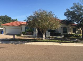 103 Mayfair Dr, Laredo, TX 78045