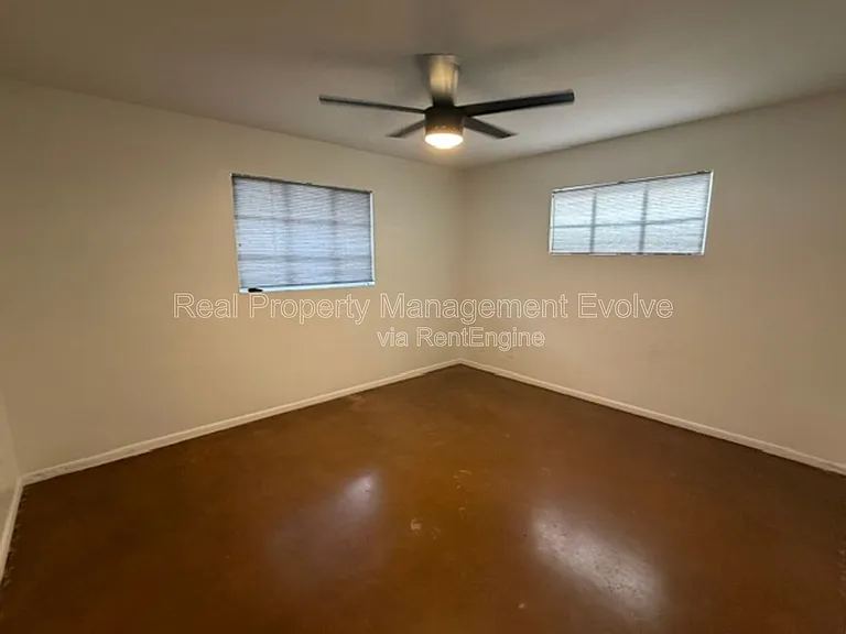 2246 W Mulberry Dr — Photo 15