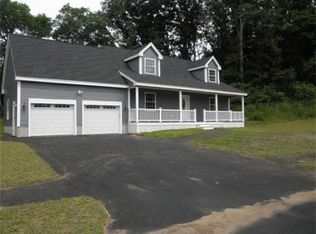 11 Hanson Rd, Danvers, MA 01923