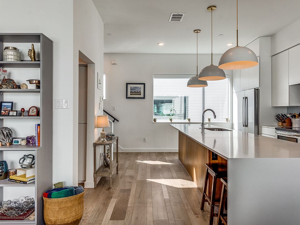 5010 Bryan St Dallas TX Zillow