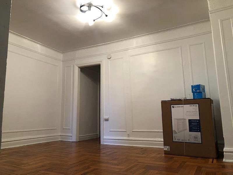 2nd image of 3030 Holland Ave #B1