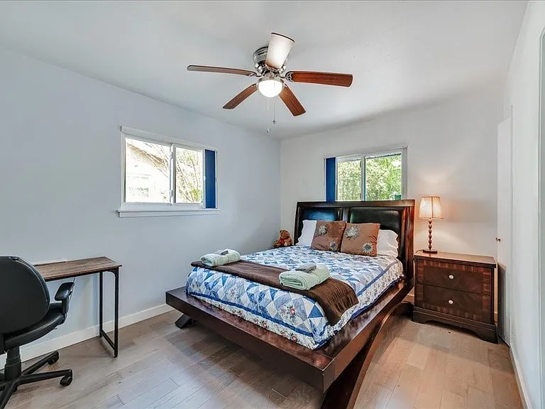 8001 Briarwood Ln — Photo 3