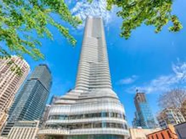 11 Wellesley St W #408, Toronto, ON M4Y 0G4