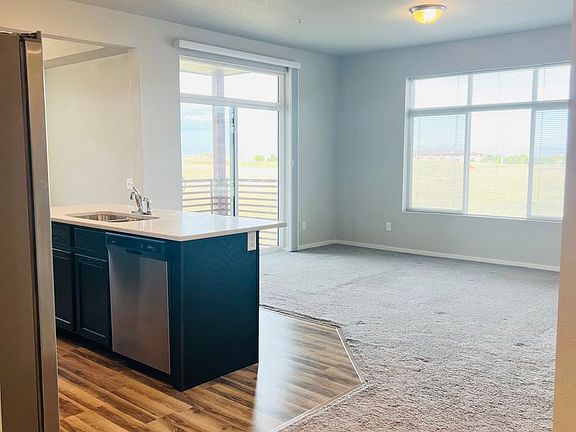 4th image of 2980 Kincaid Dr APT 205