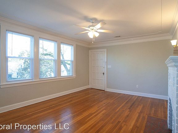 3rd image of 701 E 41st St #4