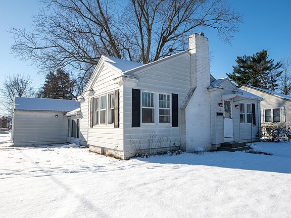 2nd image of 1321 Bower St