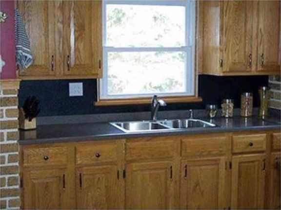 2nd image of 139 Mareeta Rd