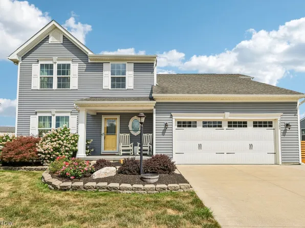 9385 Winfield Ln, North Ridgeville, OH 44039
