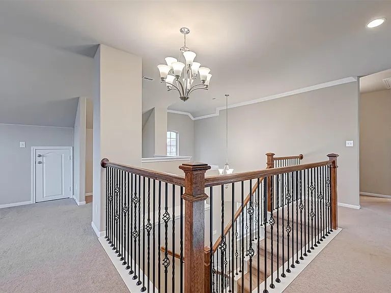 2111 Post Oak Ct — Photo 25