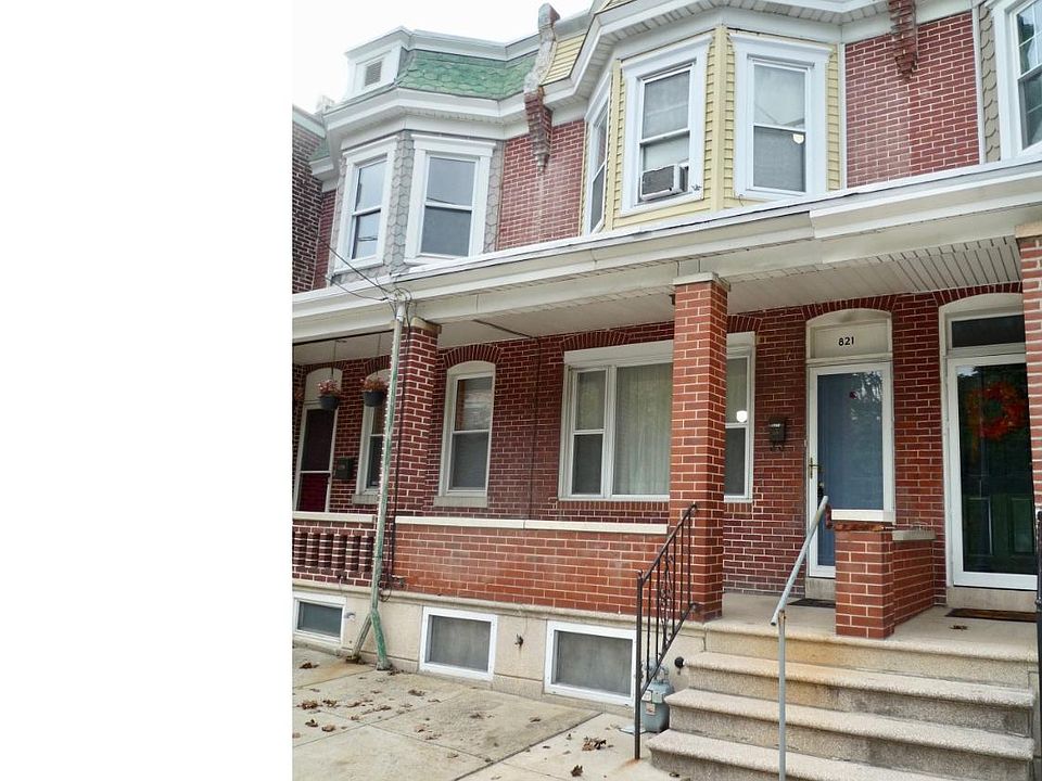 1st image of 821 N Lincoln St