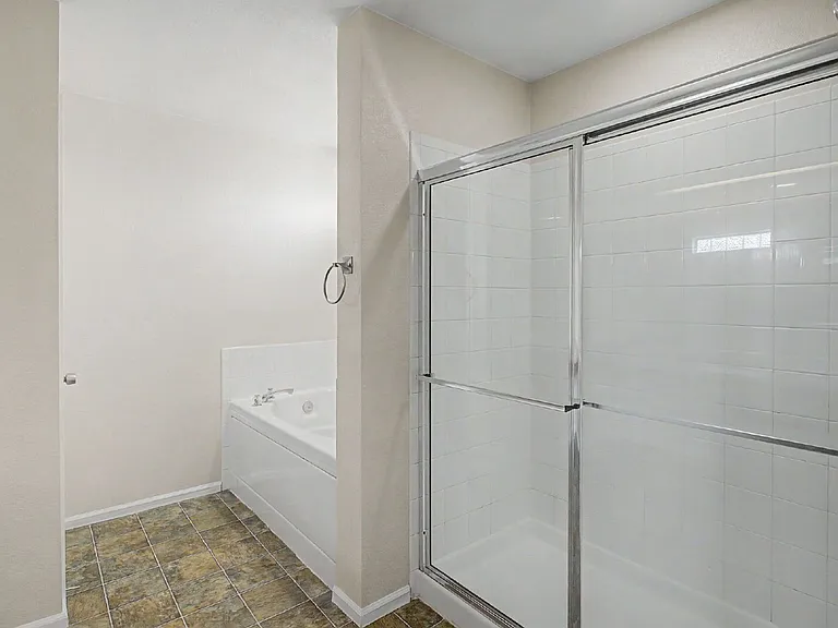 21390 E 48th Pl — Photo 17