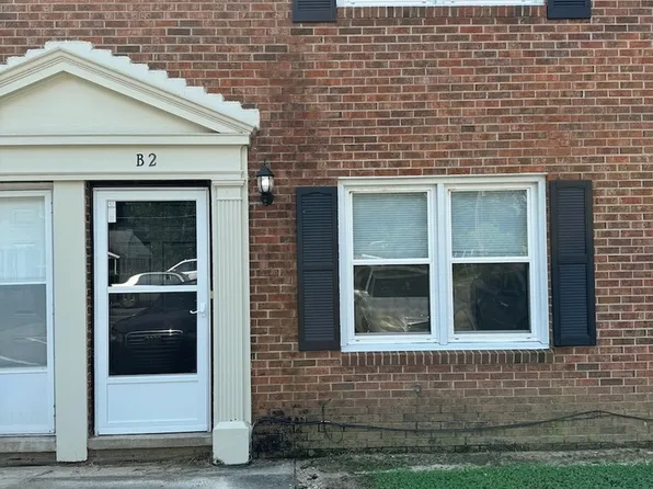 305 Rountree St W APT B2, Wilson, NC 27893