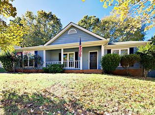 8432 Milton Morris Dr, Charlotte, NC 28227