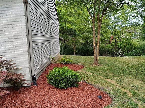 2nd image of 18427 Harvest Meadows Dr W