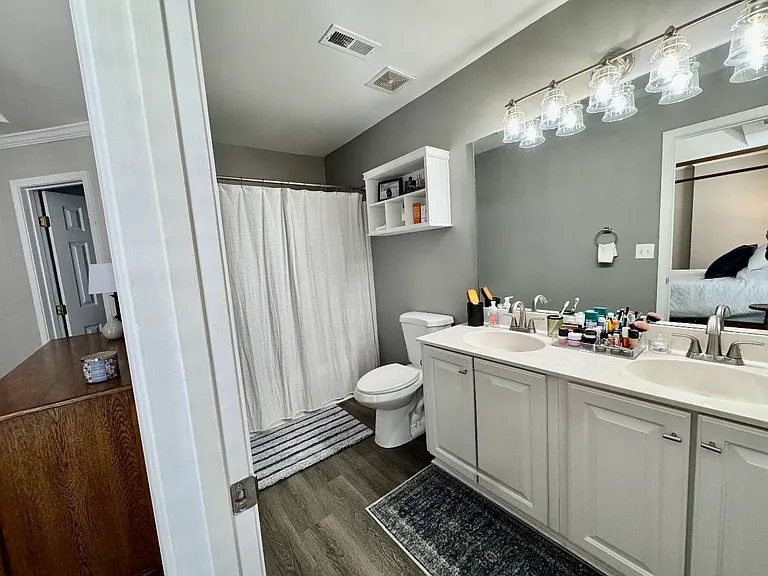 11850 Chelton Ridge Ln #11850 — Photo 10