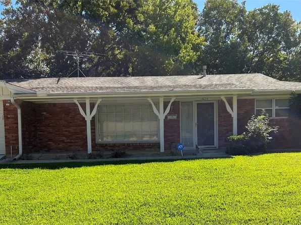5625 Whitman Ave, Fort Worth, TX 76133