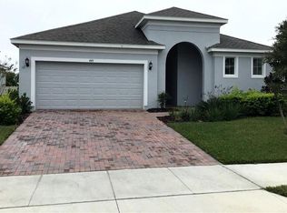 449 Sapphire Dr, Davenport, FL 33837