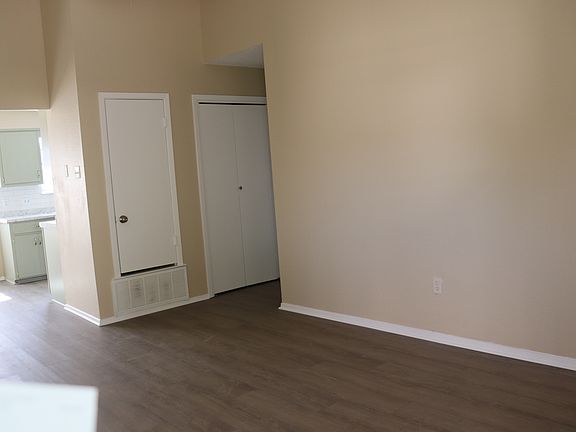 2nd image of 179 Ronwood Dr #179
