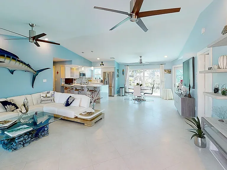 1210 Coury Dr — Photo 6