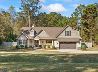 153 Marina Cir, Jackson, GA 30233