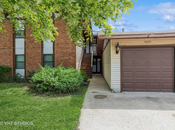 (undisclosed Address), Country Club Hills, IL 60478