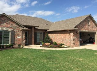 921 Isabella Ln, Altus, OK 73521