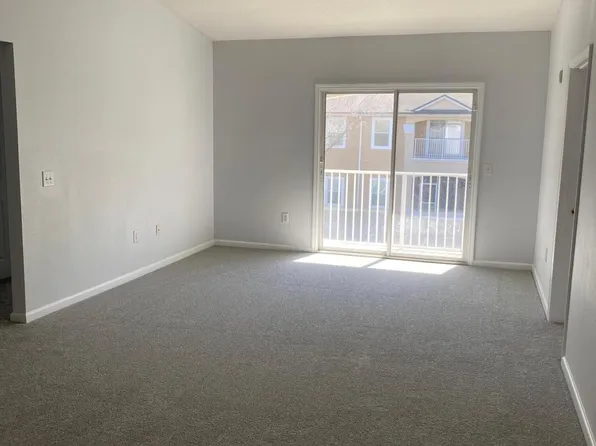 6106 MAGGIES Circle #109, Jacksonville, FL 32244