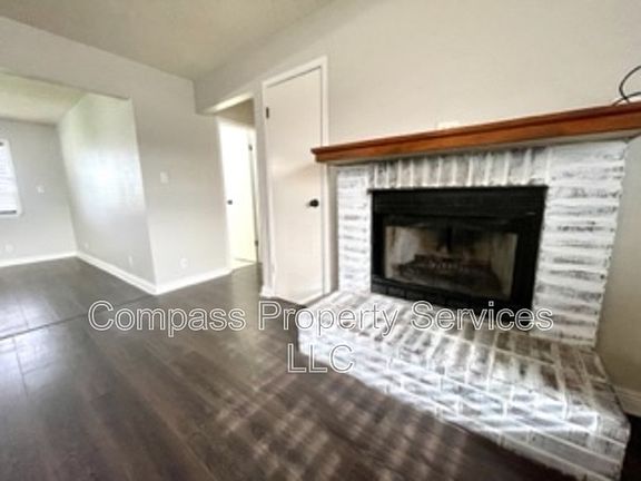 5th image of 396 Fernwood Dr #396