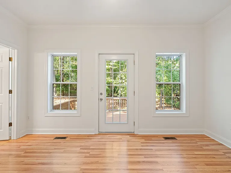 35 Cynthia Ln — Photo 28