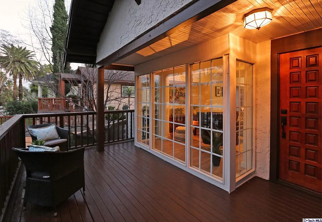 3 bed, 1646 sqft, $4,400 — Photo 1